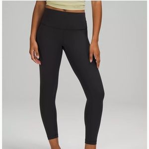 Black Lululemon Wunder under leggings size 6